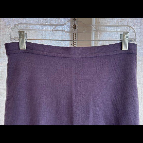 St. John Collection Blue/Plum/Mauve Knit knee Length Pencil Skirt Size 4 - Picture 4 of 9